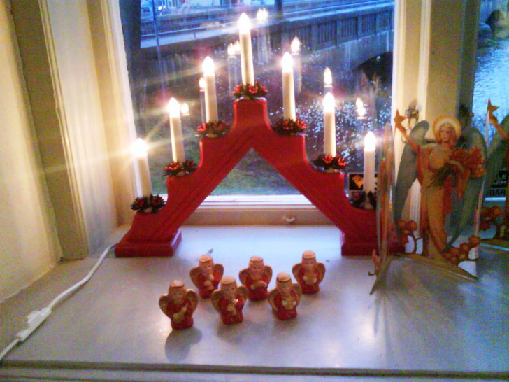 Furniture , 8 Swedish Christmas Decorations Ideas : Traditional Swedish Christmas Decorations With