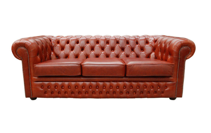 Living Room , 7 Chesterfield Sofa that Will inspiring You : Classic 3 Seater Chesterfield Sofa