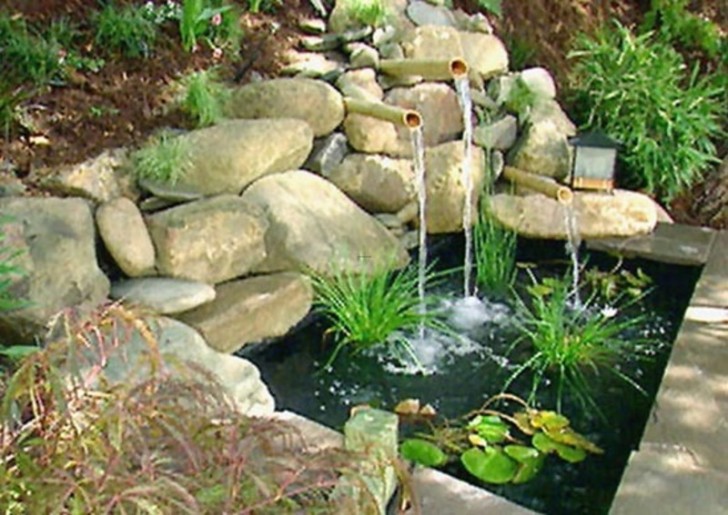 Apartment , 11 Cool Landscaping Ideas for Small Backyards : Water Backyard Landscaping Ideas