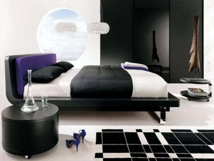 Bedroom , 8 Fabulous Artsy bedroom ideas : Black White Artsy Bedroom Ideas