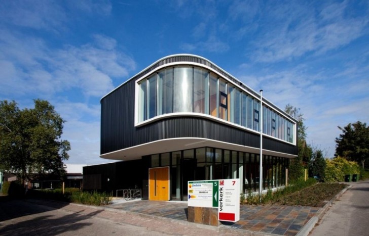 Office , 9 Cool Modern office building design : Verkerk Group Contemporary Office