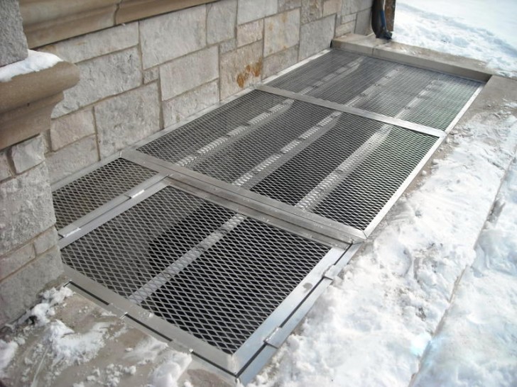 Apartment , 8 Awesome Metal grates for window wells : Window Well Grate Cover