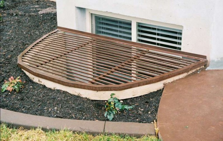 Apartment , 8 Awesome Metal grates for window wells :  Window Well Coverings
