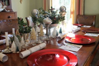 915x610px 9 Fabulous Christmas Dining Table Centerpiece Picture in Furniture