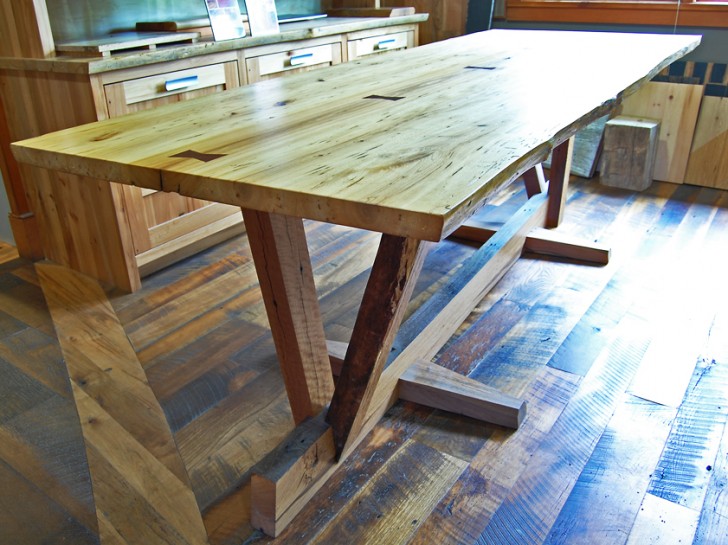 Furniture , 7 Top Recycled Wood Dining Tables : Dining Table