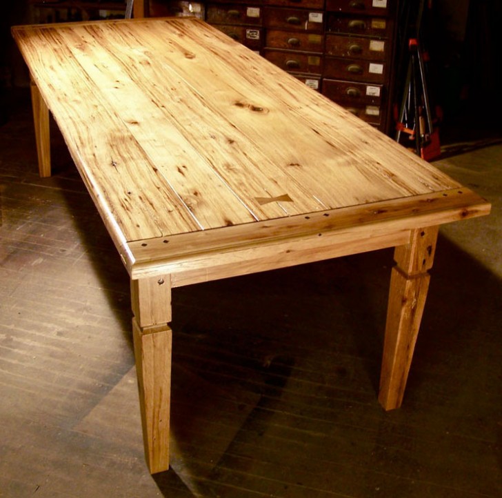 Furniture , 8 Nice Salvaged wood dining tables : Reclaimed Wood Table