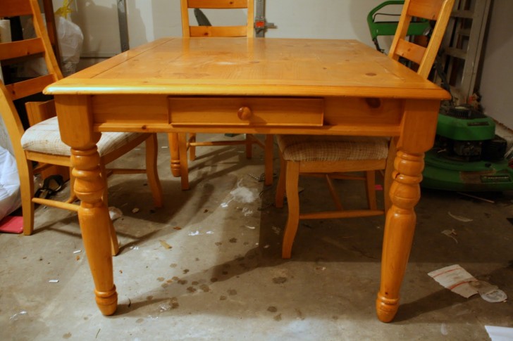 Furniture , 9 Stunning Refinish dining table : Refinishing The Dining Room Table