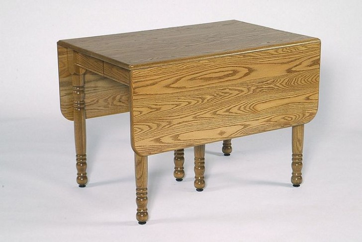 Furniture , 8 Georgoeus Rectangular Drop Leaf Dining Table : amish dining room tables