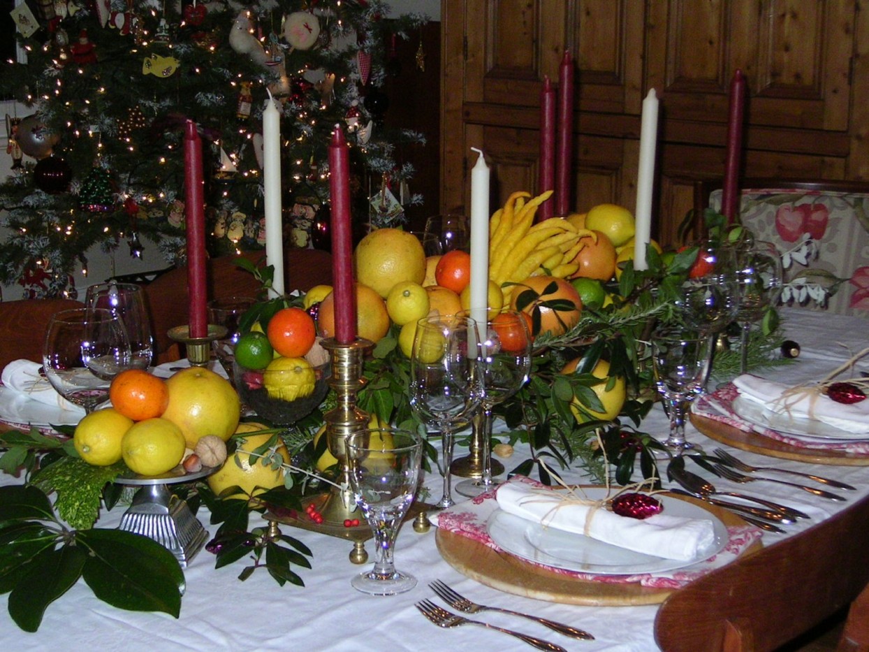 1244x933px 7 Good Christmas Dining Table Centerpiece Picture in Apartment