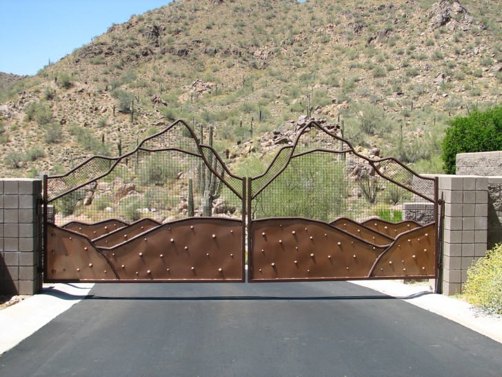 Others , 8 Awesome Driveway gate designs : Driveway Gates