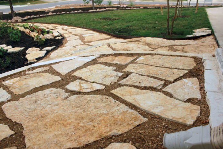 Others , 7 Hottest Flagstone patio designs : Flagstone Patio