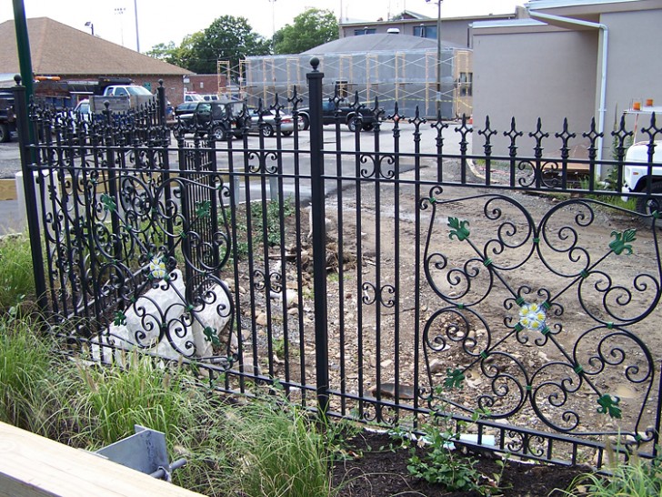 Others , 6 Charming Rod iron fence : Iron Fences