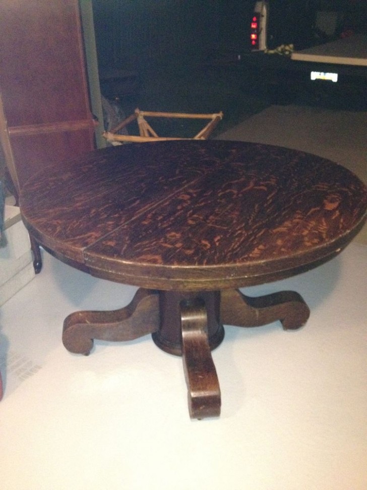 Furniture , 5 Stunning Antique Round Pedestal Dining Table : Large Georgian Manner