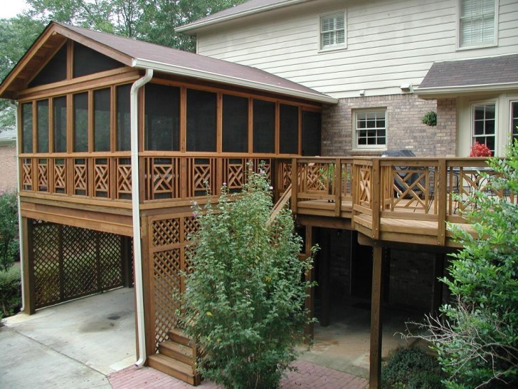 Homes , 8 Stunning Screened porch ideas : Screened Porch With Custom Railing