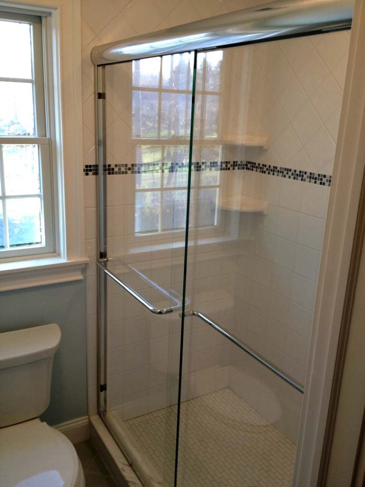 Bathroom , 7 Unique Semi frameless shower doors : Semi Frameless