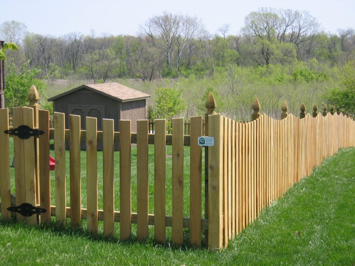 Others , 7 Awesome Cedar Fence Pickets : Wood Picket Fencing Gallery