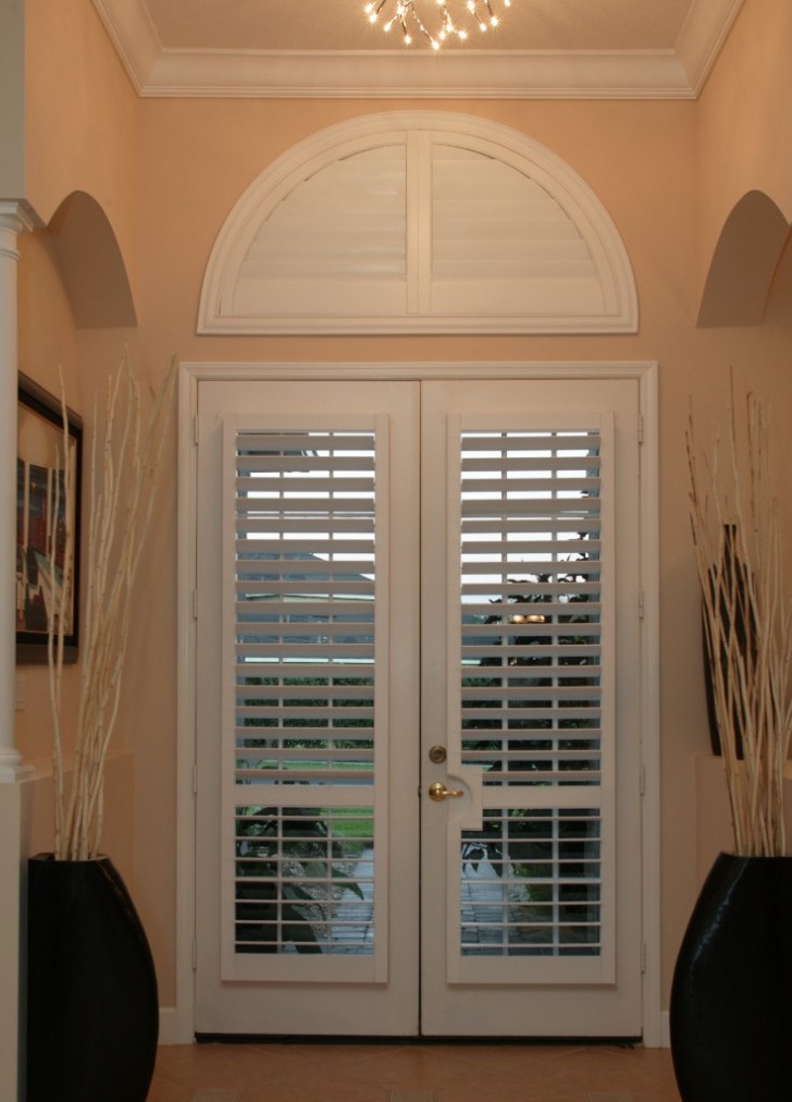 Others , 7 Perfect Plantation shutters :  Horizontal Blinds