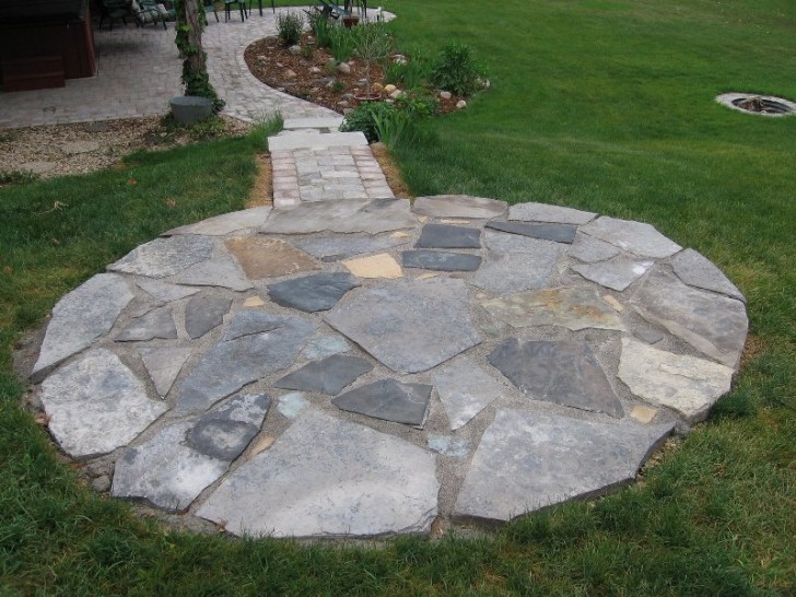 Others , 7 Hottest Flagstone patio designs : Inspiring Flagstone Patio Designs