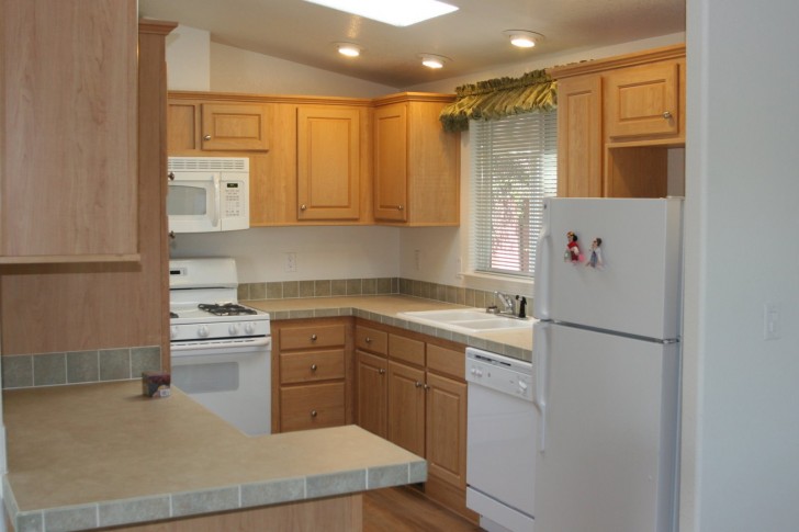 Kitchen , 7 Awesome Cabinet refacing cost : Kitchen Refacing Cost