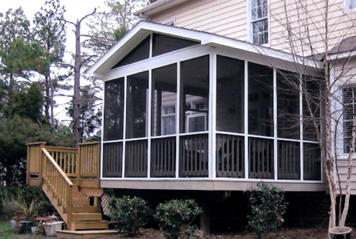 Homes , 8 Stunning Screened porch ideas :  Living Room Design Ideas