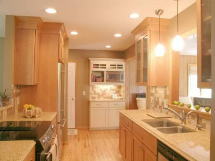 Kitchen , 6 Charming Galley kitchen designs :  Modern Kitchen Design