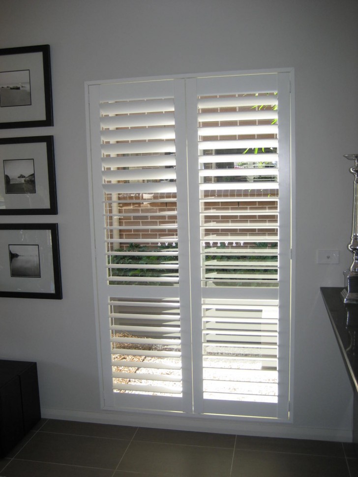 Others , 7 Perfect Plantation shutters :  Roller Blinds