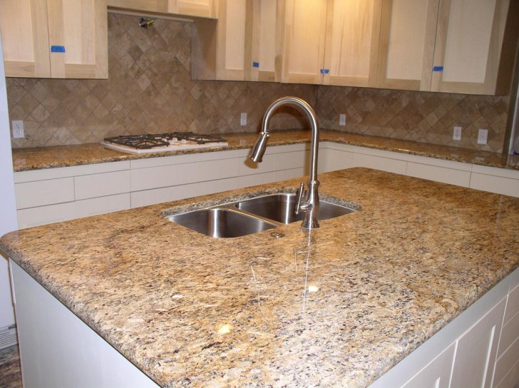 Kitchen , 7 Popular Canta cecilia granite countertops : Santa Cecilia Granite Countertops