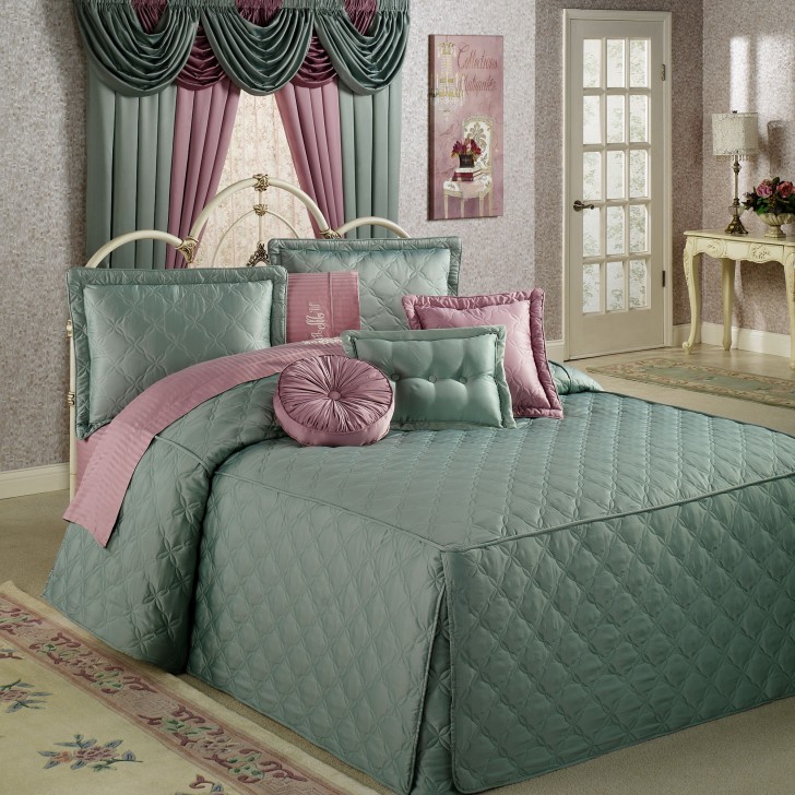 Bedroom , 8 Superb Fitted bedspreads : Color Classics Grande Fitted Bedspread