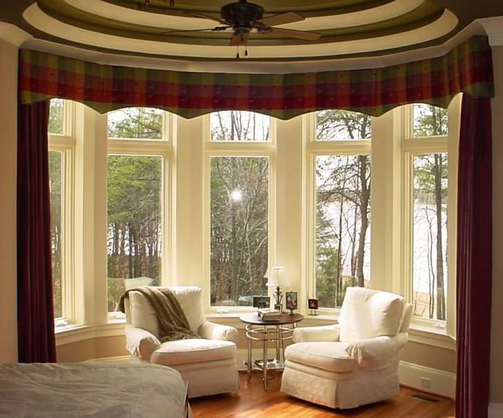 Interior Design , 8 Charming Bay window curtain ideas : Curtains For Bay Windows