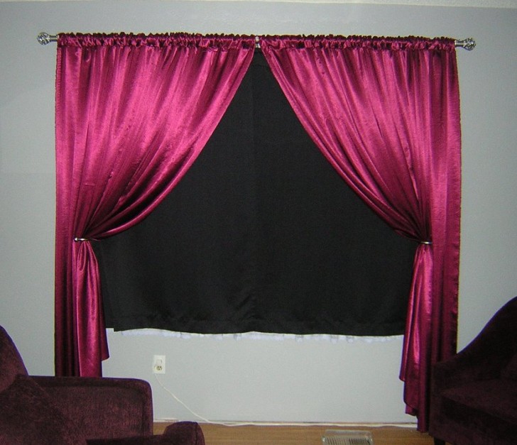Others , 7 Unique Sun blocking curtains : Elegant Satin Curtains