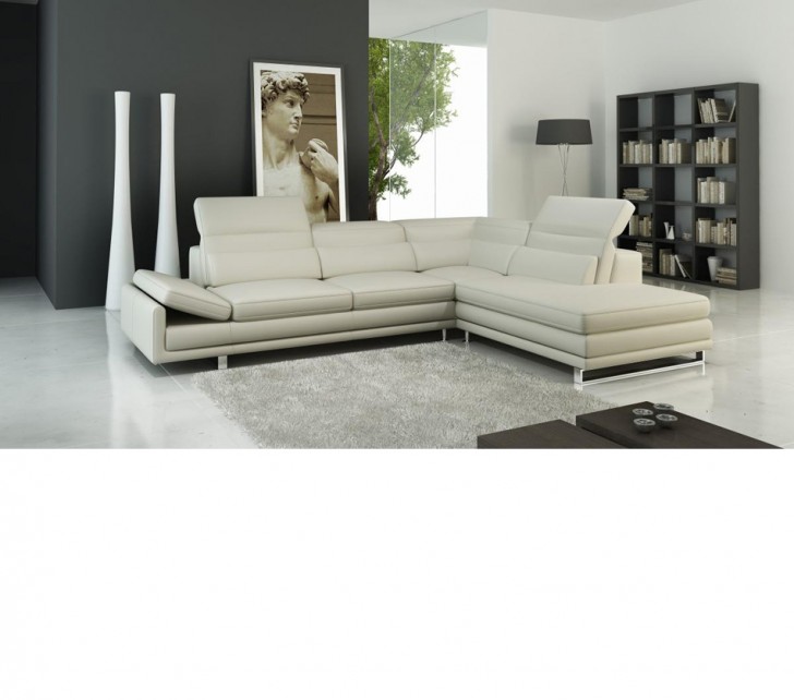 Furniture , 8 Nice Italian leather sectional : Modern Italian Leather Sectional Sofa