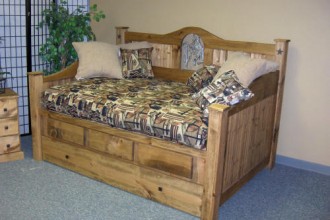500x376px 7 Unique Rustic Daybed Picture in Bedroom