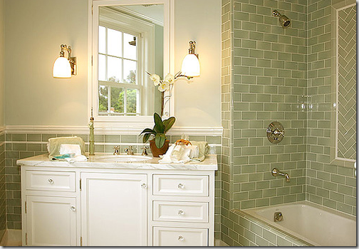Others , 7 Gorgeous Colored subway tile : Beautiful Green Tile