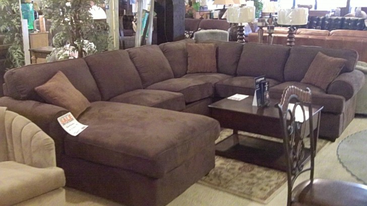 Furniture , 7 Cool Oversized sectional sofas : Giant Oversized Sectional Side View