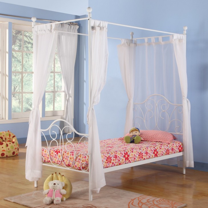 Bedroom , 7 Ideal Canopy bed curtains :  Headboards