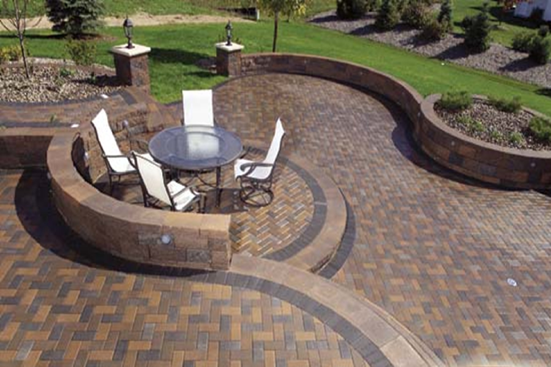 1800x1200px 7 Cool Patio Paver Ideas Picture in Others