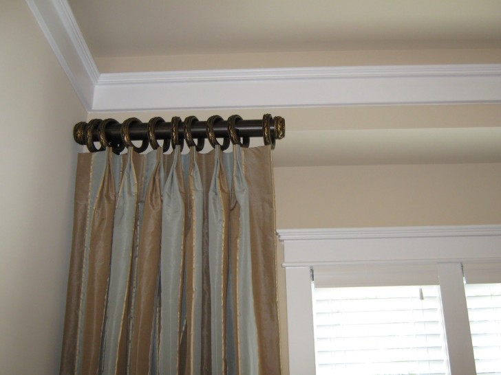 Others , 7 Nice Short curtain rods :  Window Treatment