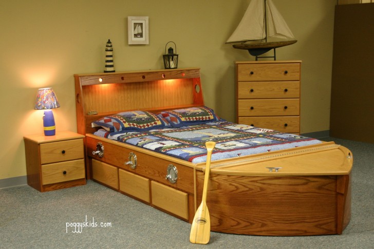 Bedroom , 10 Ultimate Boat beds for boys : All Wood Boat Bed