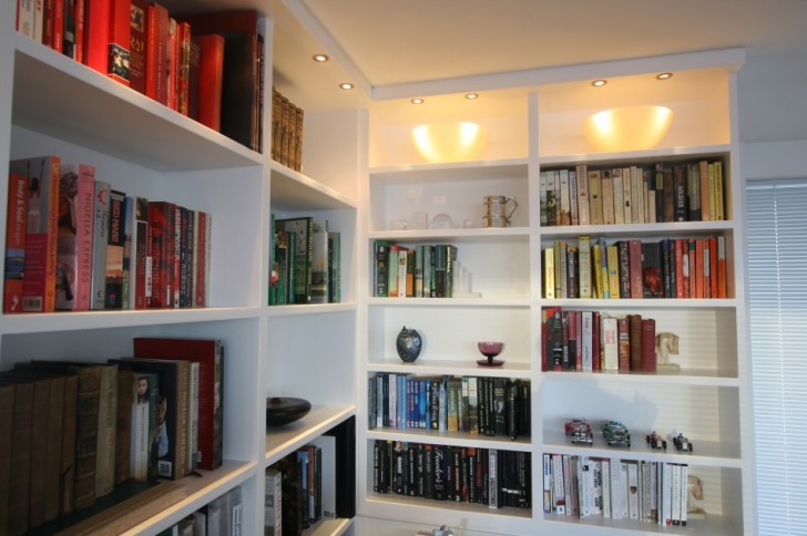 Furniture , 9 Unique Bookshelf lighting ideas : Mesmerizing Bookcase Lighting Ideas