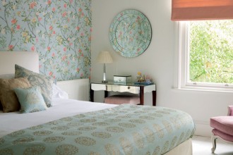 550x550px 9 Fabulous Wallpaper For Bedroom Walls Designs Picture in Bedroom