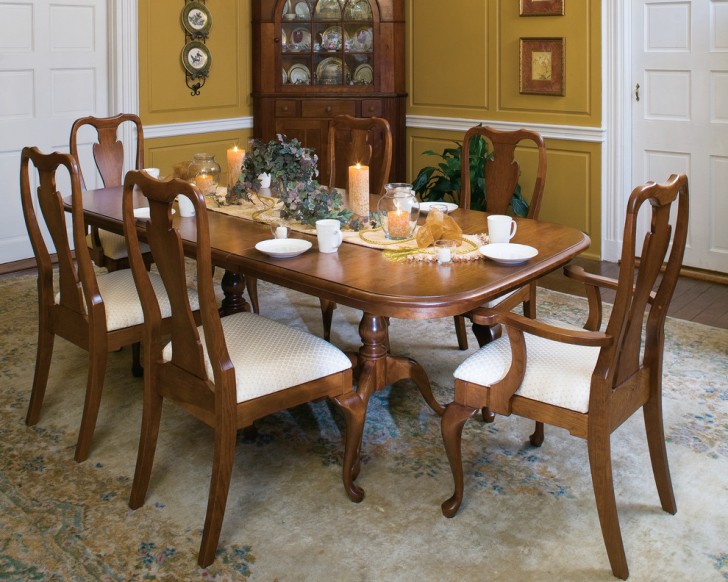 Family Room , Breathtaking  Contemporary Dining Room Table and China Cabinet Picture : Beautiful  Traditional Dining Room Table And China Cabinet Image