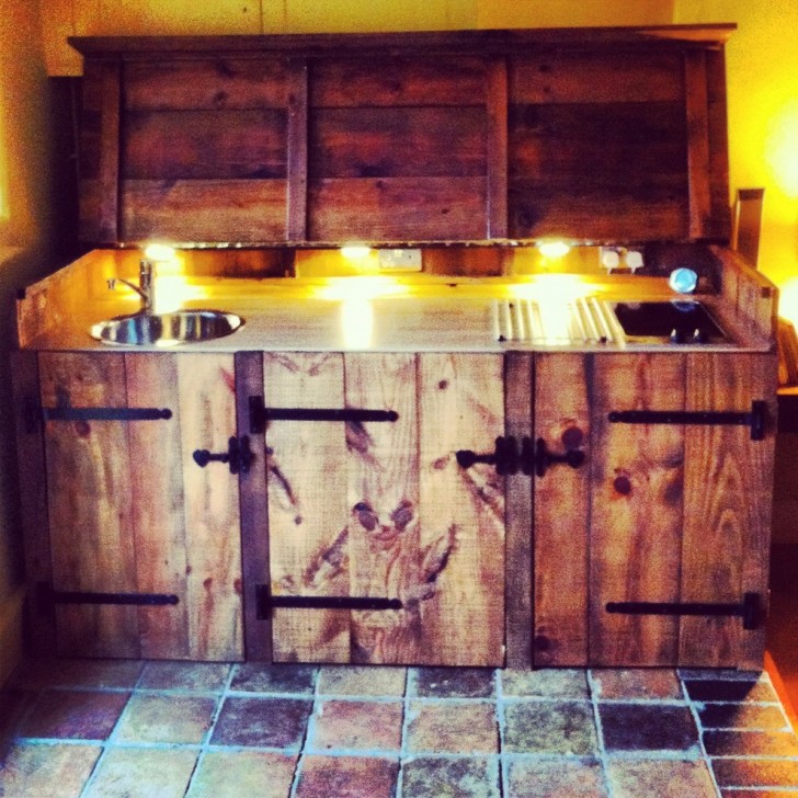 Kitchen , Breathtaking  Rustic Kitchenette Furniture Image Inspiration : Fabulous  Rustic Kitchenette Furniture Ideas