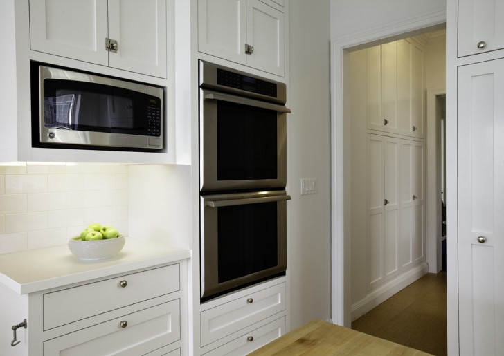 Kitchen , Wonderful  Traditional Microwave Kitchen Cabinet Photo Inspirations : Stunning  Traditional Microwave Kitchen Cabinet Picture Ideas